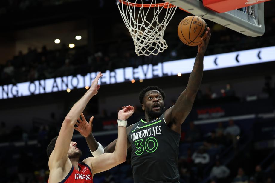 兰德尔28+9墨菲21+7+8 森林狼双杀鹈鹕迎四连胜