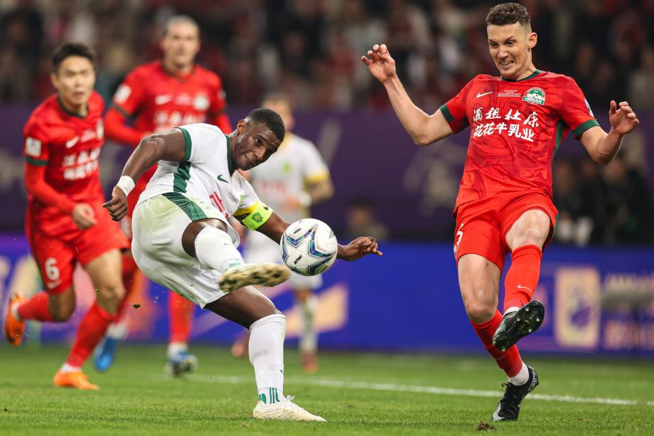 足协杯-法比奥戴帽 国安3-0河南夺冠获亚冠资格