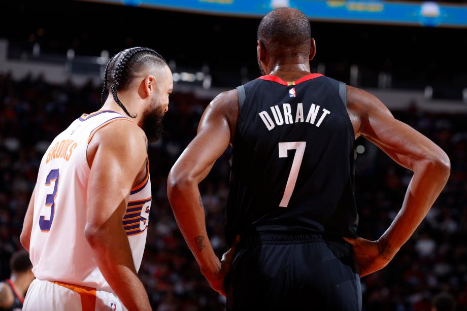 杜兰特26+10三分准绝杀 火箭主场险胜太阳