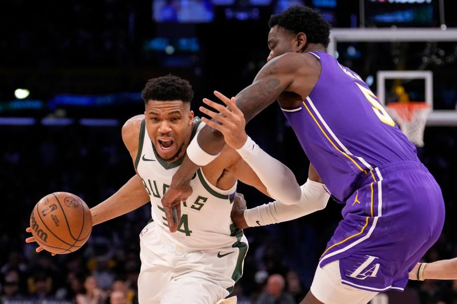 雄鹿105-101湖人 字母哥21分东契奇6犯离场