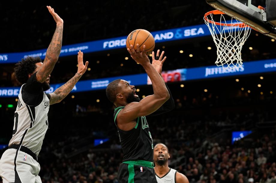 文班亚马21分布朗27分 马刺100-95险胜凯尔特人