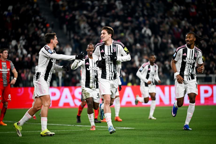 伊尔迪兹戴维破门 尤文5-0大胜克雷莫内塞