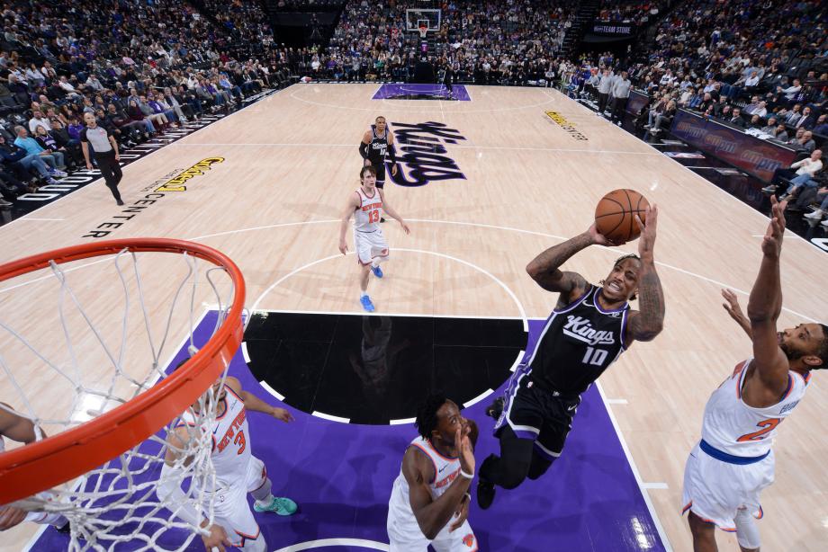 德罗赞27分布伦森伤退 国王力克尼克斯三连胜