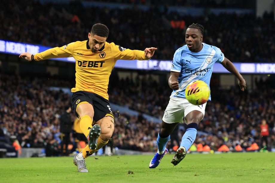 英超-马尔穆什闪击塞梅尼奥破门 曼城2-0狼队