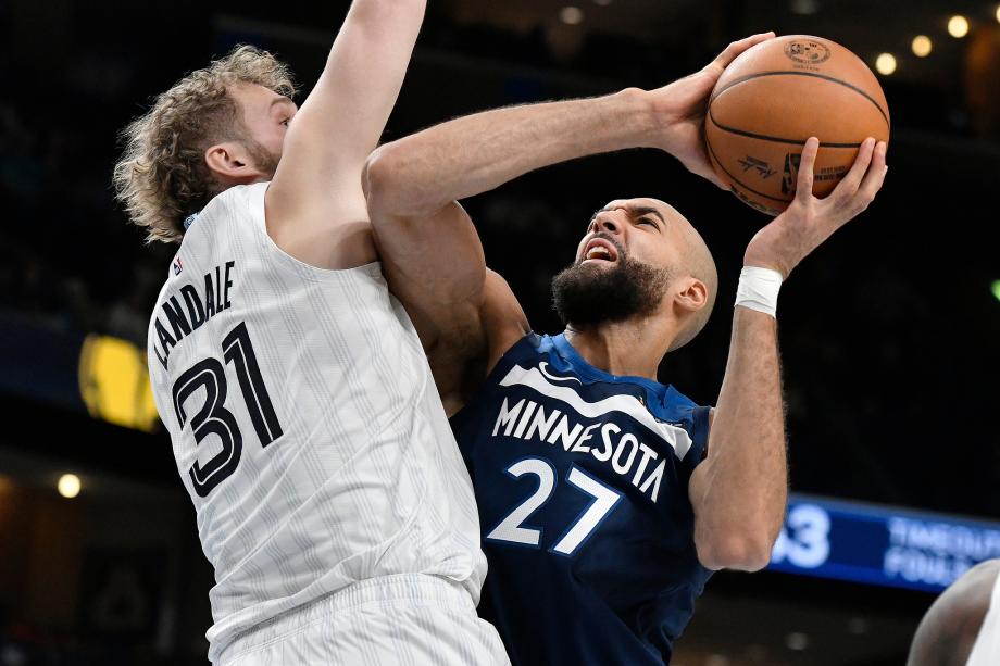 灰熊主场137-128力克森林狼结束6连败