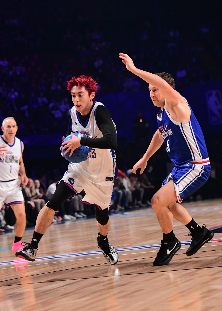 全明星名人赛：王鹤棣10+4 字母哥队力克安东尼队