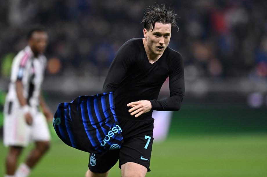 意甲-泽林斯基绝杀 国米3-2力克尤文笑傲国家德比