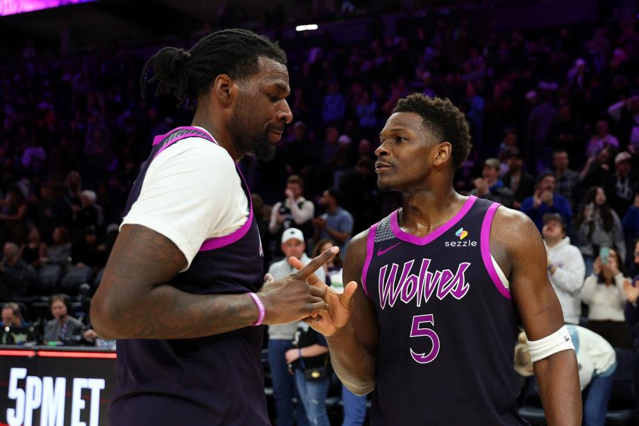 爱德华兹40分 森林狼送独行侠十连败