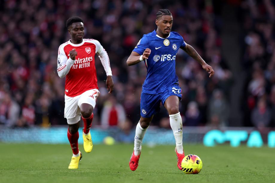 英超-萨利巴赛季首球 阿森纳2-1战胜10人切尔西