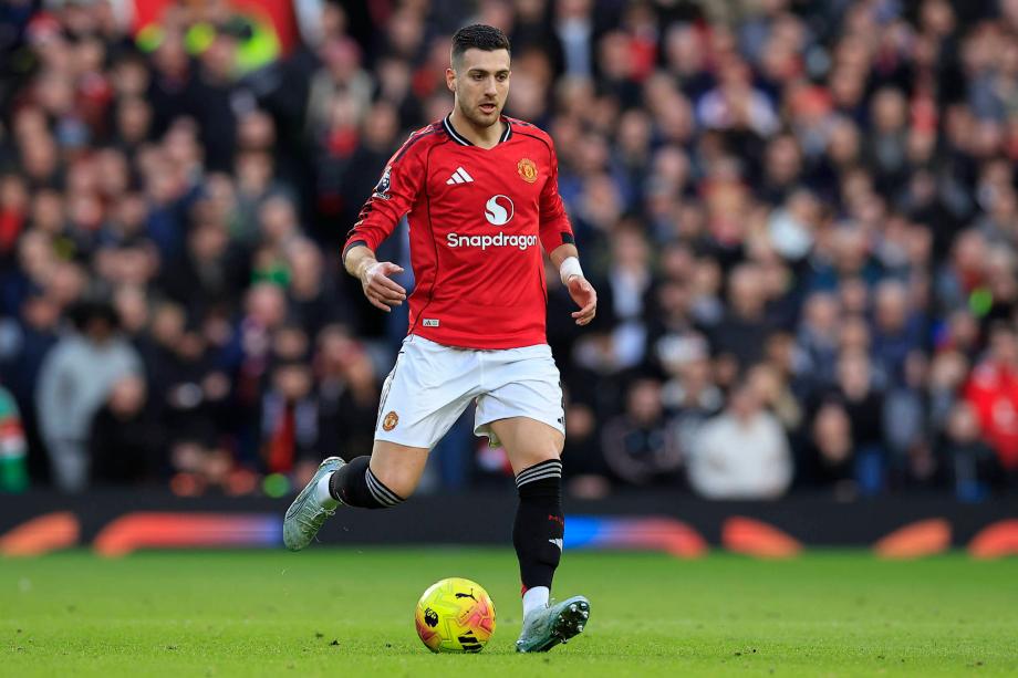 英超-B费传射舍什科破门 曼联2-1逆转10人水晶宫