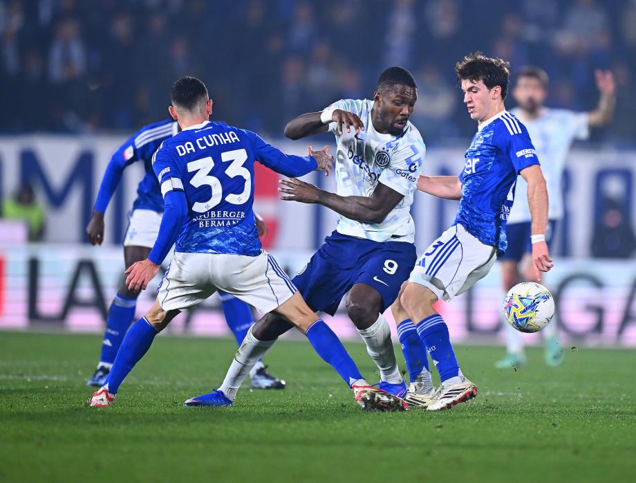 意杯-瓦莱错失绝佳良机 国米首回合0-0战平科莫