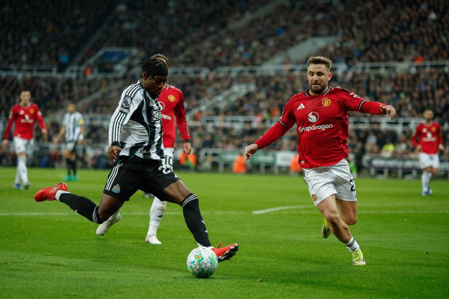 卡塞米罗破门B费送点 曼联1-2遭十人纽卡绝杀