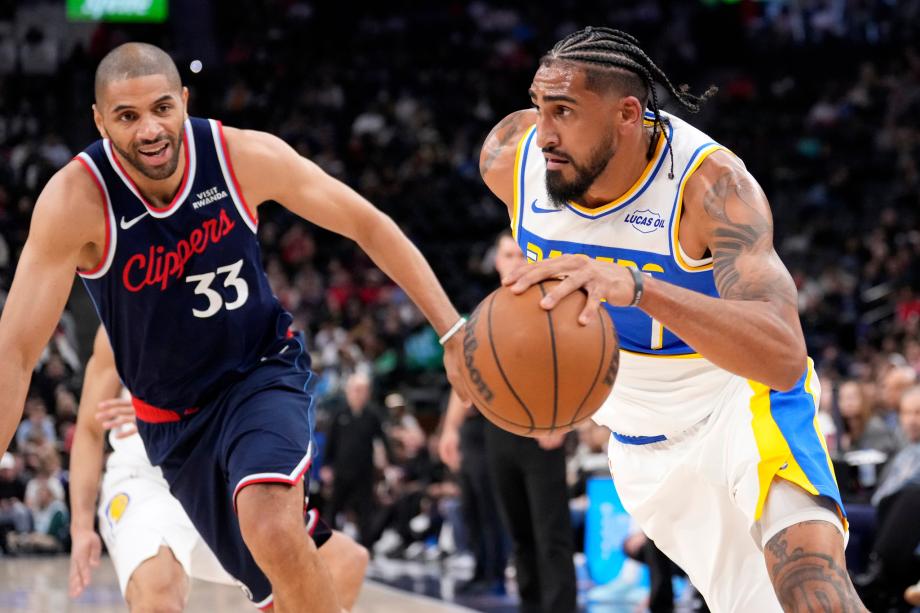 NBA-莱昂纳德三节29+8 快船主场大胜步行者