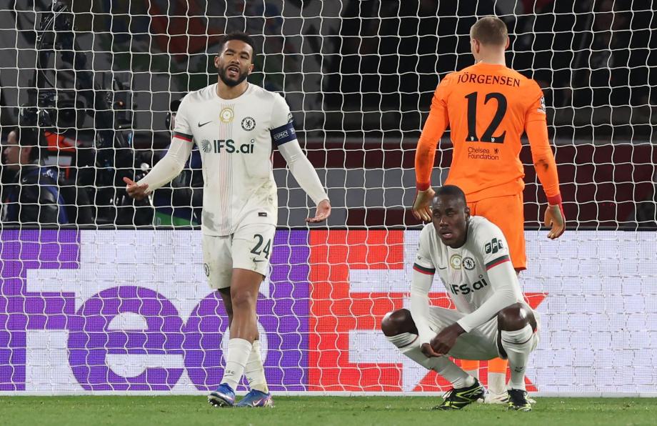 克瓦拉茨赫利亚双响登贝莱建功 巴黎5-2切尔西