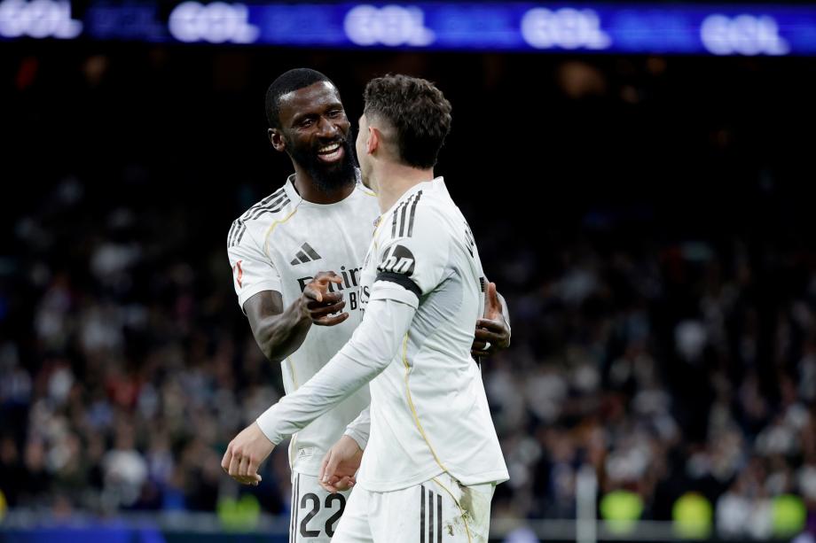 西甲-巴尔韦德破门居莱尔惊天吊射 皇马4-1埃尔切