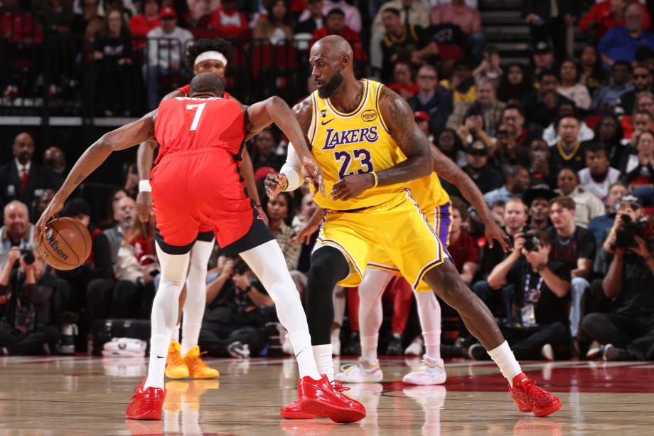 东契奇36分杜兰特18分 湖人胜火箭豪取6连胜