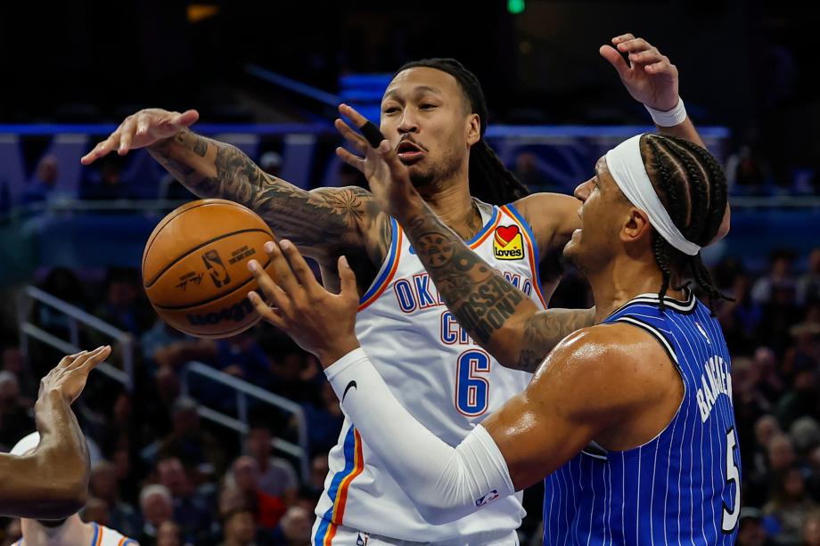 亚历山大40分 雷霆胜魔术提前锁定季后赛席位