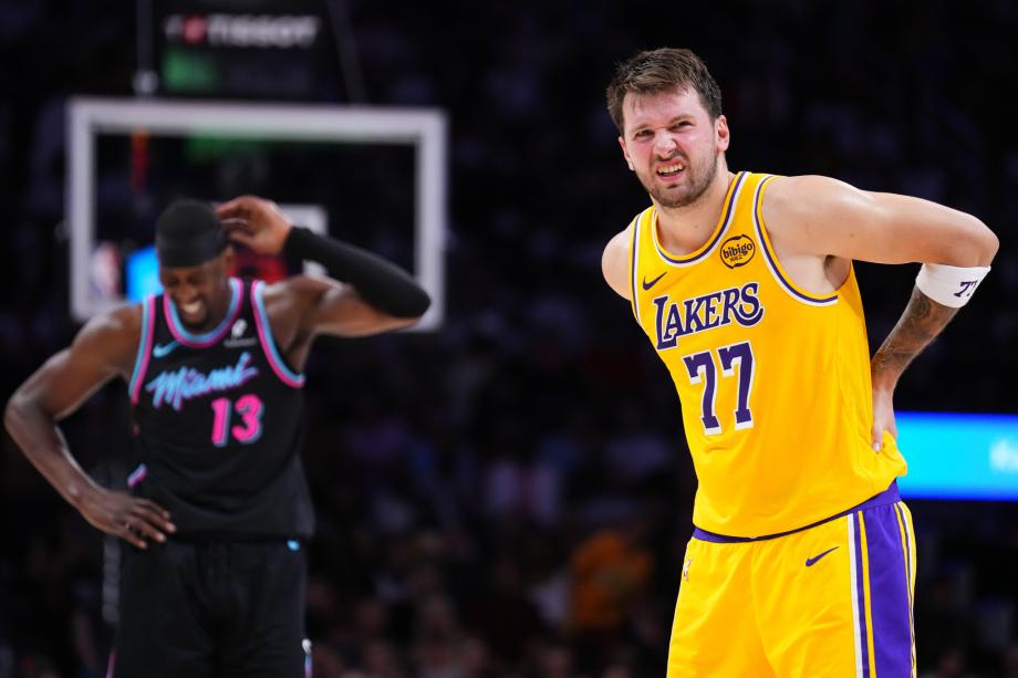 东契奇60分詹姆斯三双+加冕出场王 湖人逆转热火