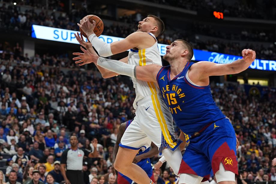 约基奇25+15+8波神三分5中5 掘金主场力克勇士