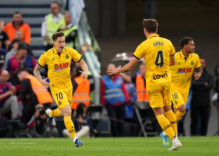 亚马尔1射2传费兰双响 巴萨4-1轻取西班牙人