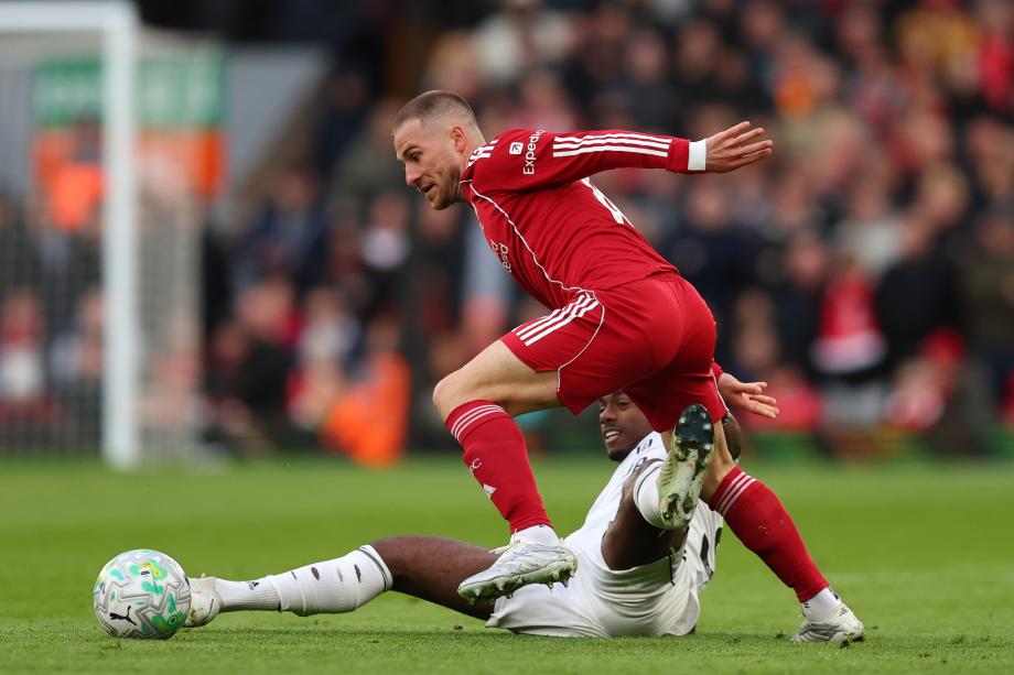 恩古莫哈破门萨拉赫建功 利物浦2-0胜富勒姆