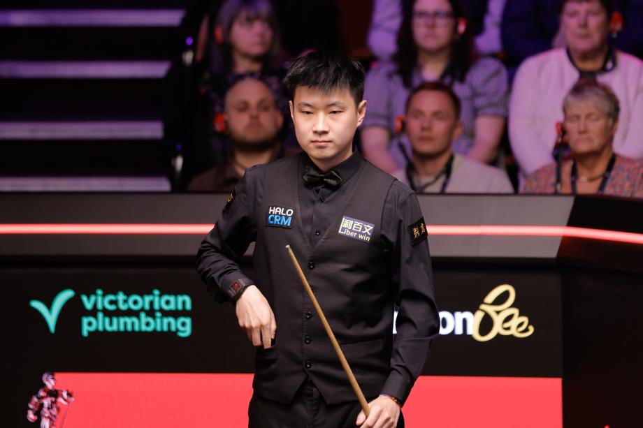 [图]赵心童三杆破百10-7海菲尔德 晋级世锦赛16强