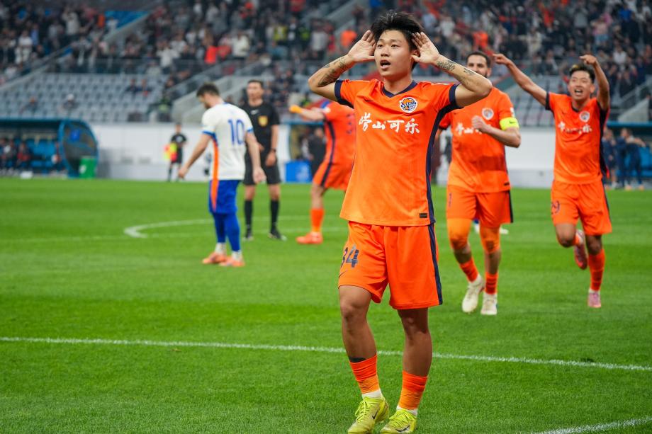 埃朱马梅萨乌迪破门 海牛4-1胜泰山积分转正