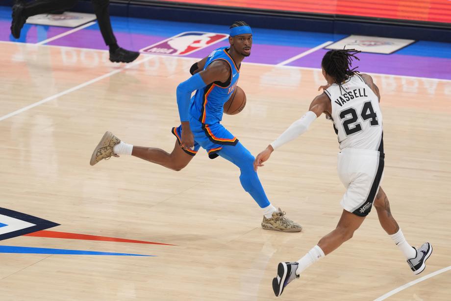 NBA-亚历山大30+9文班21+17 雷霆大比分1-1马刺