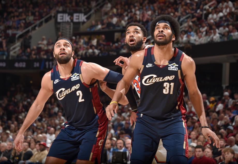 NBA-布伦森30+6 尼克斯3-0骑士夺赛点