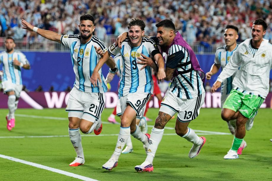 [图]世界杯：阿根廷加时3-1瑞士 半决赛对阵英格兰