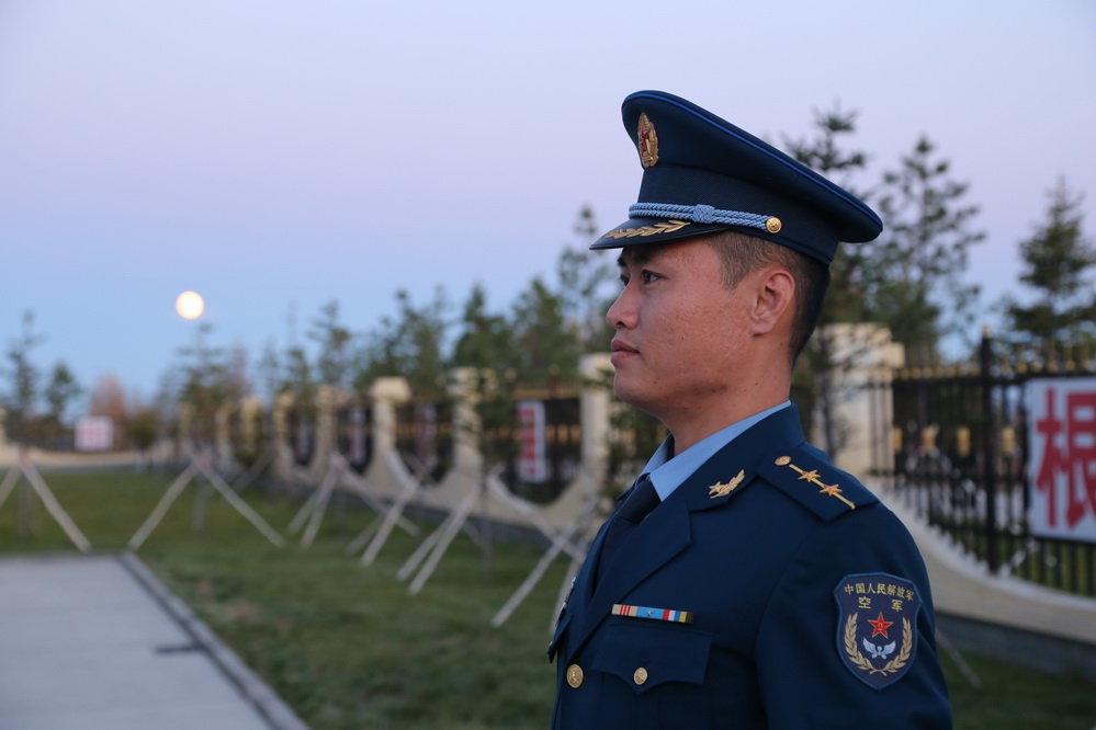 【网络媒体国防行】北极雷达兵,盯牢"北天门"-大江网-中国江西网首页