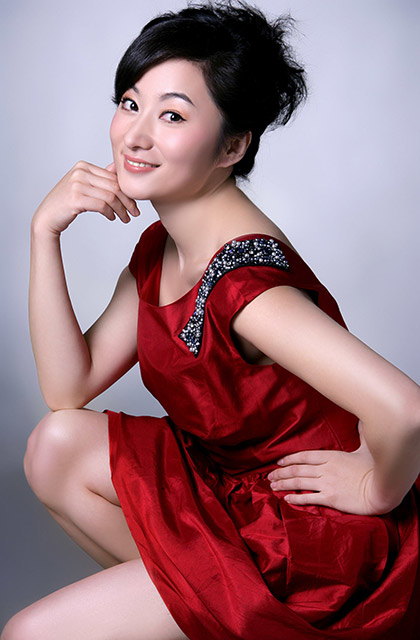 魏晓南_中央电视台主持人_央视网(cctv.com)