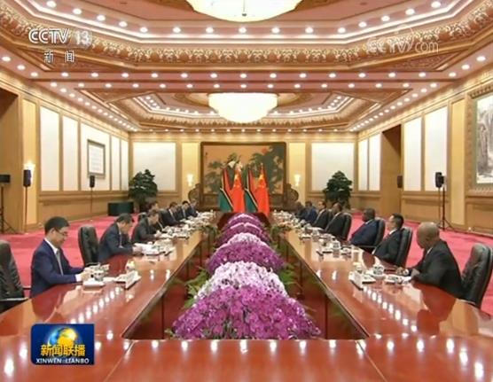 习近平会见瓦努阿图总理