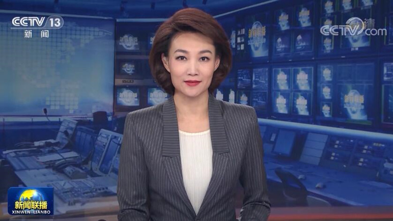 【央视快评】大力弘扬劳模精神劳动精神工匠精神
