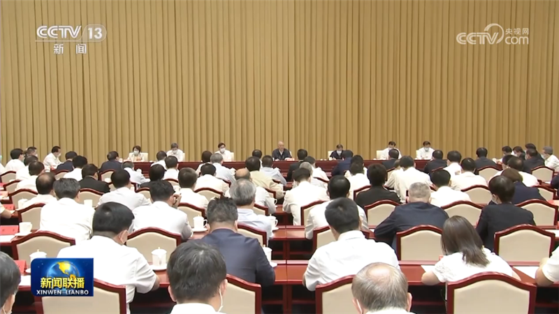 蔡奇出席深入学习贯彻习近平总书记文化传承发展座谈会重要讲话精神专题会议并讲话