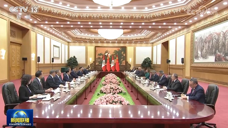 习近平同秘鲁总统会谈