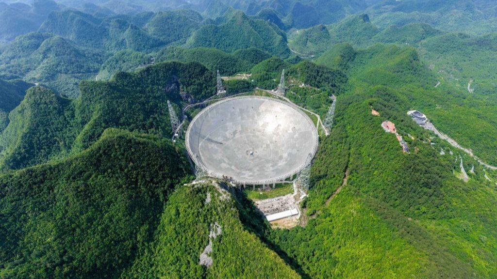 中国天眼构建世界最大中性氢星系样本库