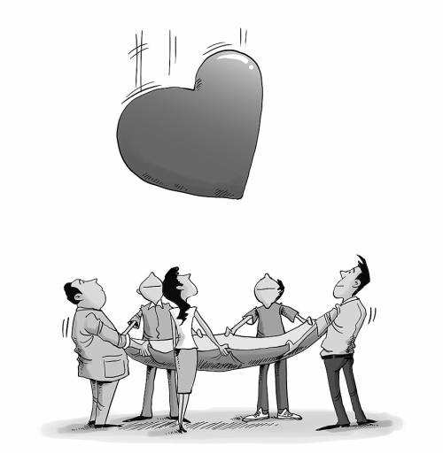 网友热议"千里捎护照":被陌生人信任就是福气