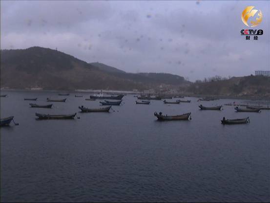 捕捞海参的渔船