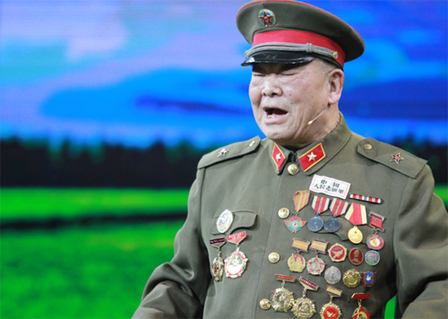 央视大型公益寻人行动《等着我》盛大启幕