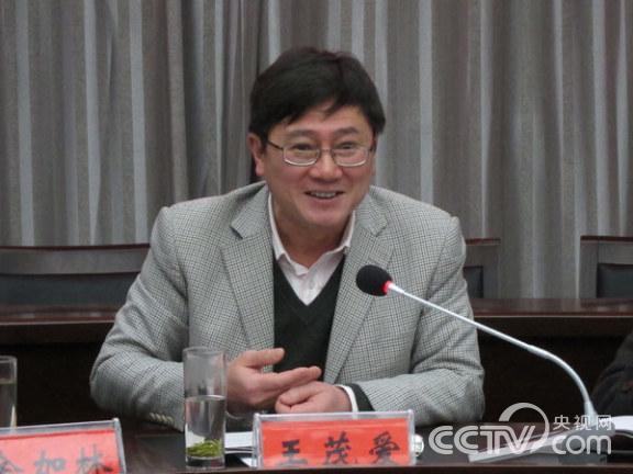 贵州省委统战部副部长王茂爱:典型引路促民族团结