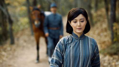 国民党军官林剑锋邀请徐肇辉赴宴,徐肇辉带赵六前去.