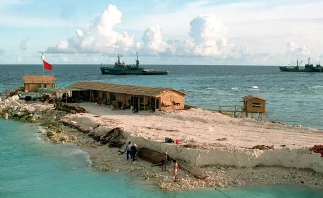 一图丨南海永暑礁机场试飞越南反对没道理