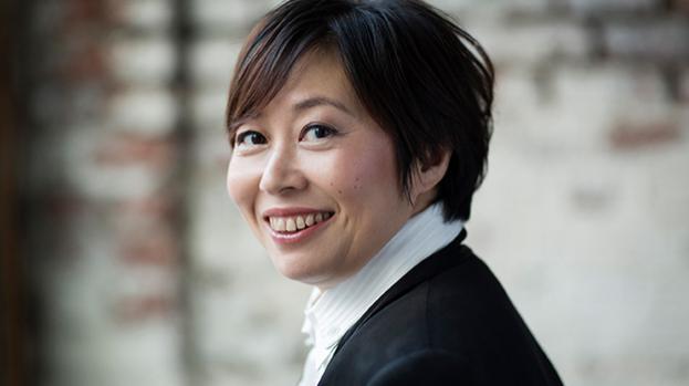 中国女指挥家张弦