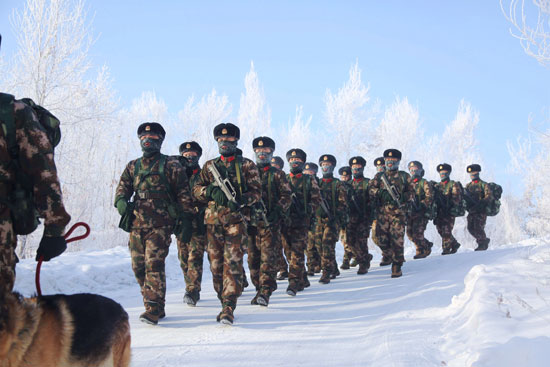 这两天,西伯利亚"霸王级"寒潮凶猛来袭,神北极漠河县的最低温度达到
