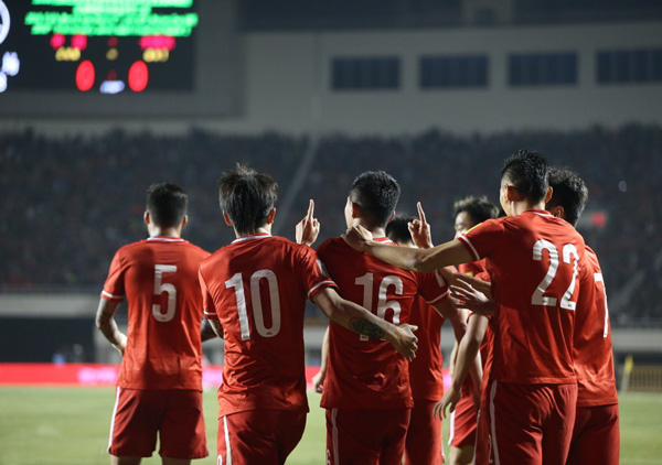 fútbol: selección china vence por 2-0 a la de catar