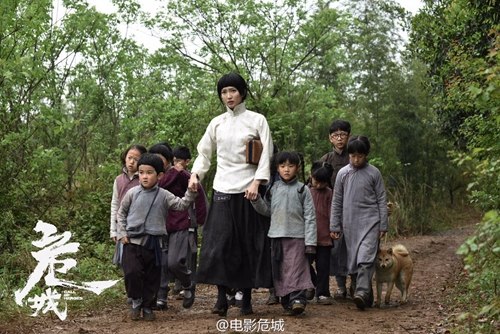 江疏影危城形象颠覆大成男人戏里灵魂人物