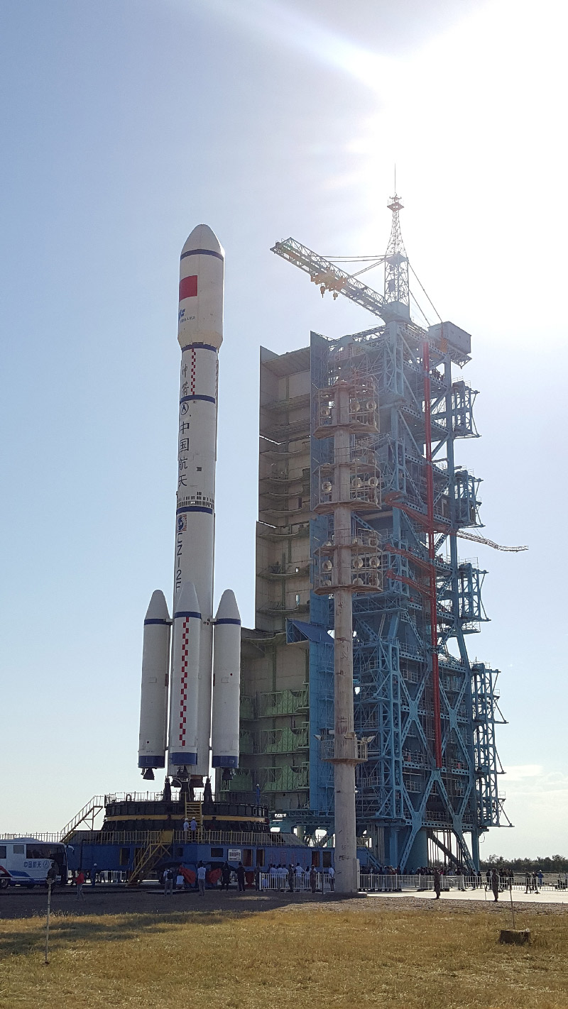 原标题:   今天8时35分,承载着长征二号f t2运载火箭与天宫二号空间