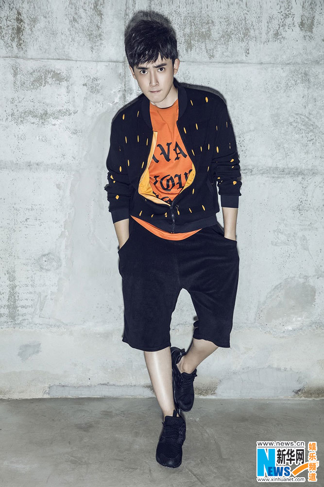 张睿最新运动风写真 青春时尚秒变活力boy
