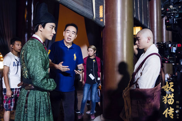 《妖猫传》片场花絮陈凯歌投篮不停